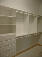 Closet 13
